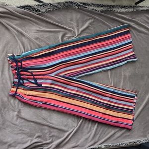 Farm wide colourful legs with rope belt